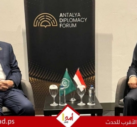 أبو الغيط يشيد بصمود اليمن بعيداً عن الصراعات الإقليمية .. ويبحث مع الزنداني سبل الاستقرار