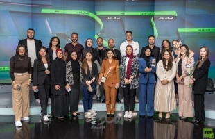 وفد صحفي فلسطيني يختتم مشاركته في برنامج تبادل خبرات إعلامية في روسيا