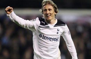 لوكا مودريتش ينضم رسميًا إلى ميلان مطلع أغسطس المقبل