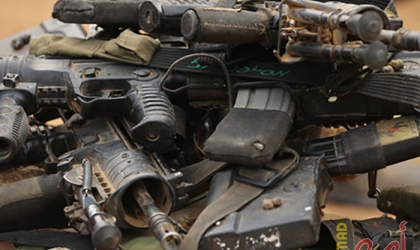 ليبرمان يتهم أجهزة الأمن الإسرائيلية بتزويد عصابات الإجرام في غزة بالسلاح بعلم نتنياهو